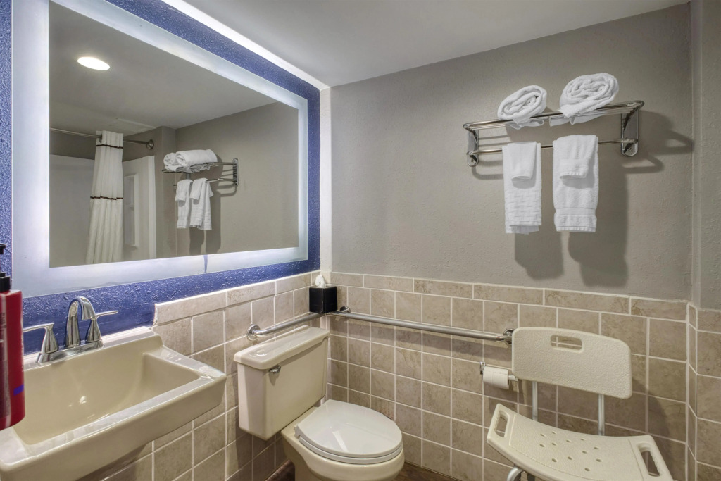 SureStay by Best Western Greenville