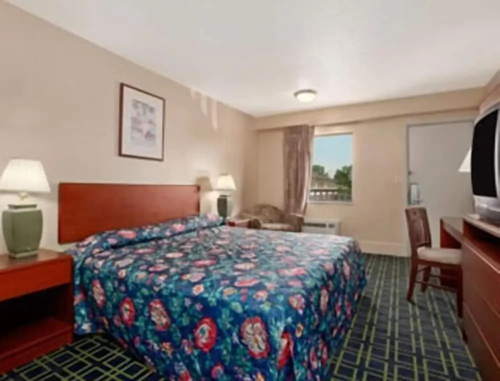 Hilltop Inn Pittsburgh