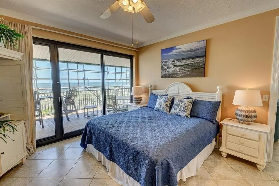 Grand Pointe 411