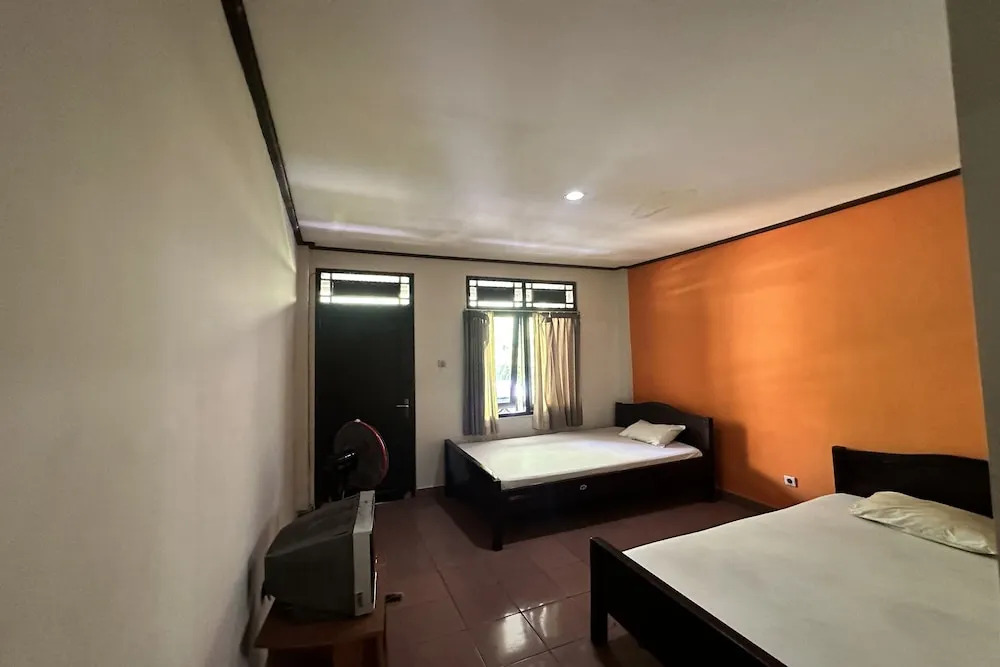 HOTEL WARTA SARI