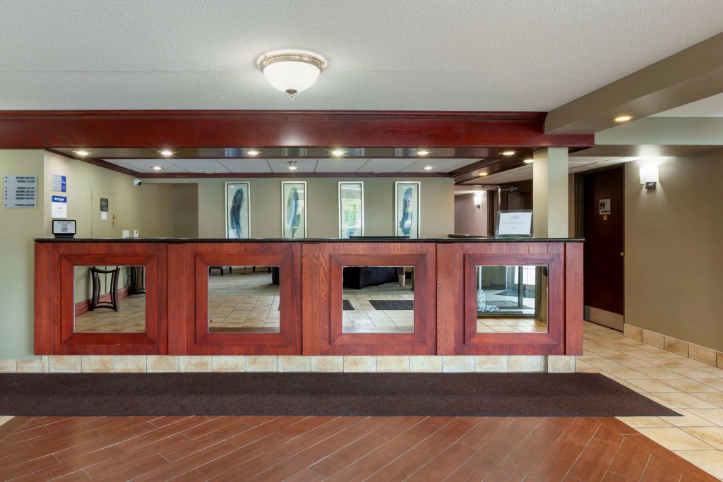 Best Western Plus Orillia Hotel