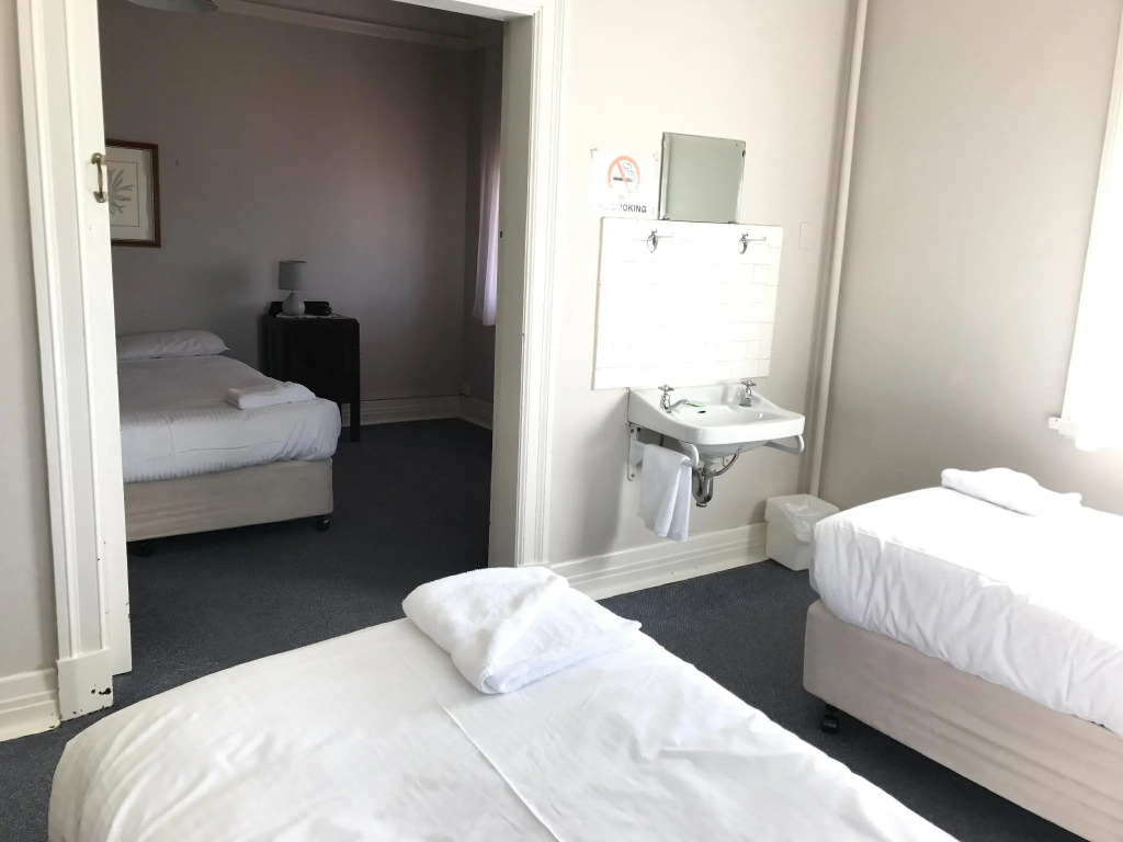Grand View Hotel