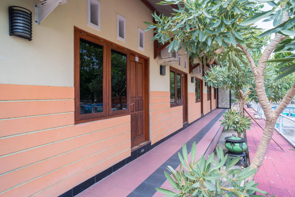 RedDoorz @ Panglima Sudirman Madiun