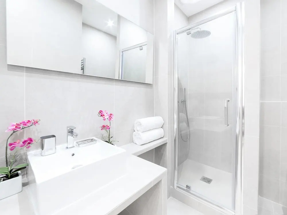 LUX 3 & 4 BDR Montmartre I by Livinparis