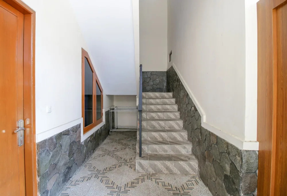 Airy Merdeka Kalimantan 5 Bandung