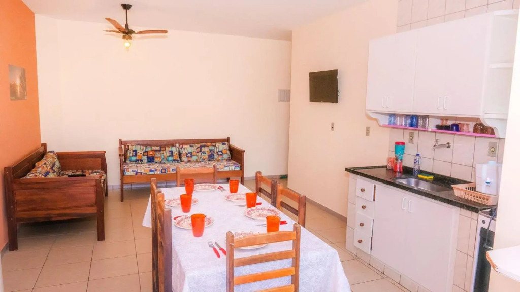 2 Quartos 2 Vagas Garagem Próximo Praia Grande de Ubatuba PET