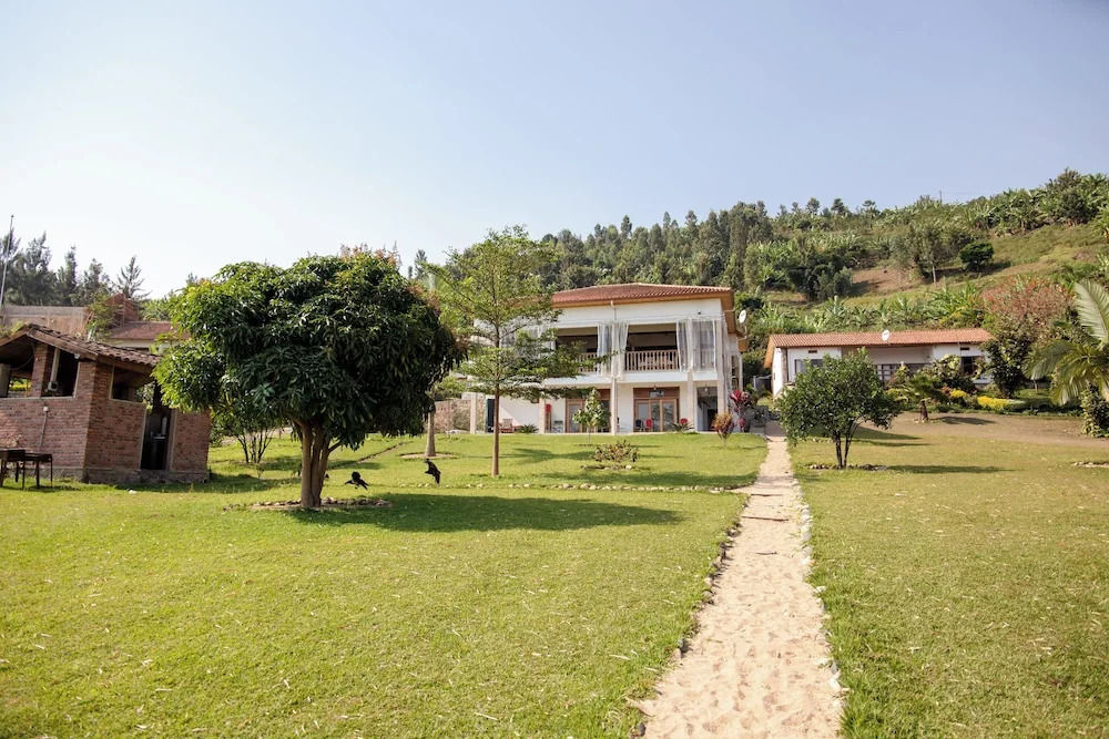 Rushel kivu Resort kayove