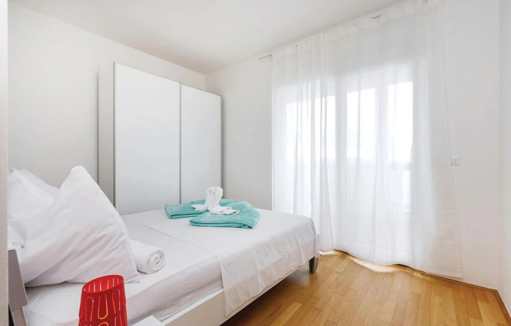Nice Home in Crikvenica With Wifi and 2 Bedrooms