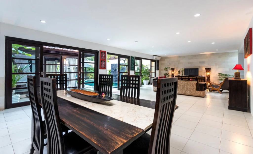 Villa Kubu Pratiwi