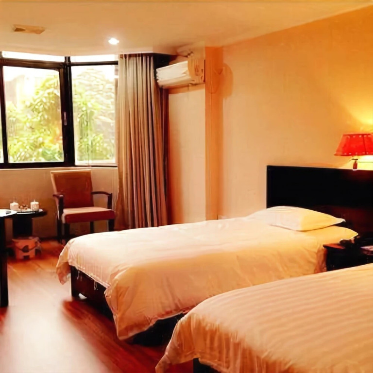 Rongke Business Hotel