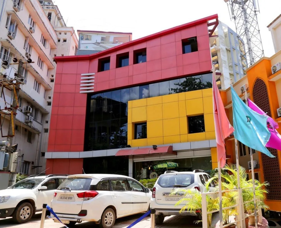 Metro Plaza Hotel by RAK Rooms, Mangaluru