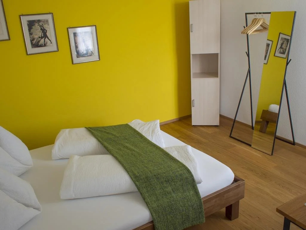 B&B perron13