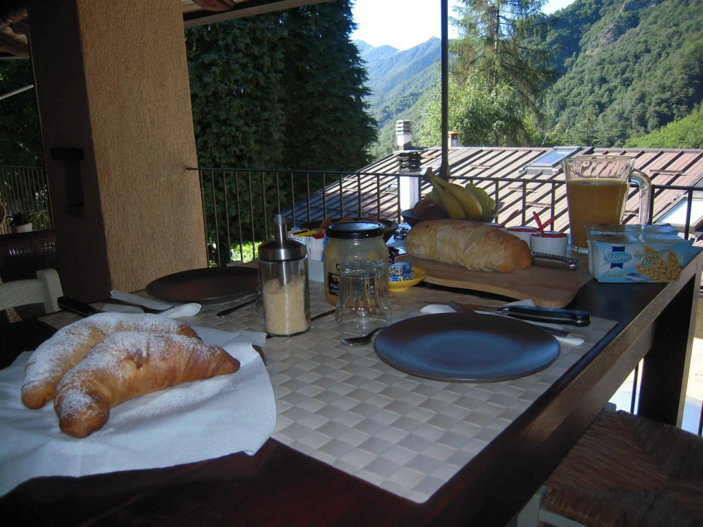 Rosbed and Breakfast