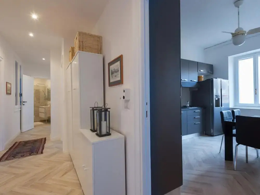 Rsh Vatican Bright Two Bedroom Apartment