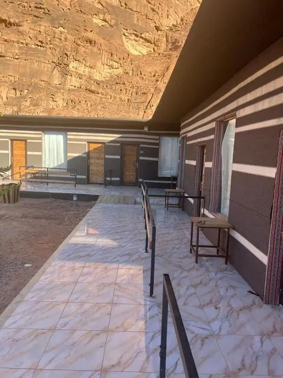 Sharah Luxury Camp