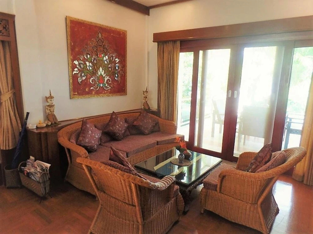 Royal Living Koh Samui - Villa 1 With 8 Meters to Beach