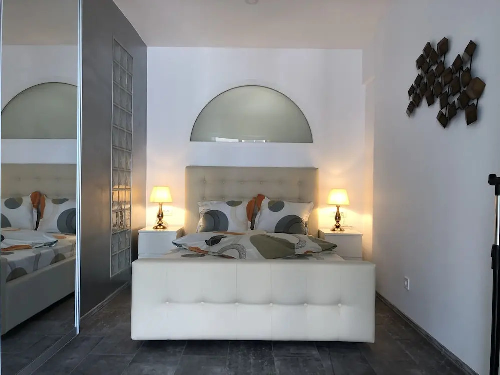 Westpark 2 Residence Lakeview W6