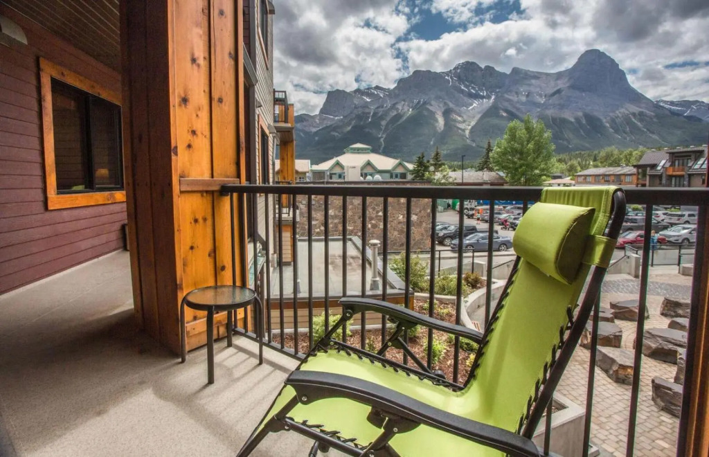 Beautiful Peak Vista - 2BR w Stunning Mt Views