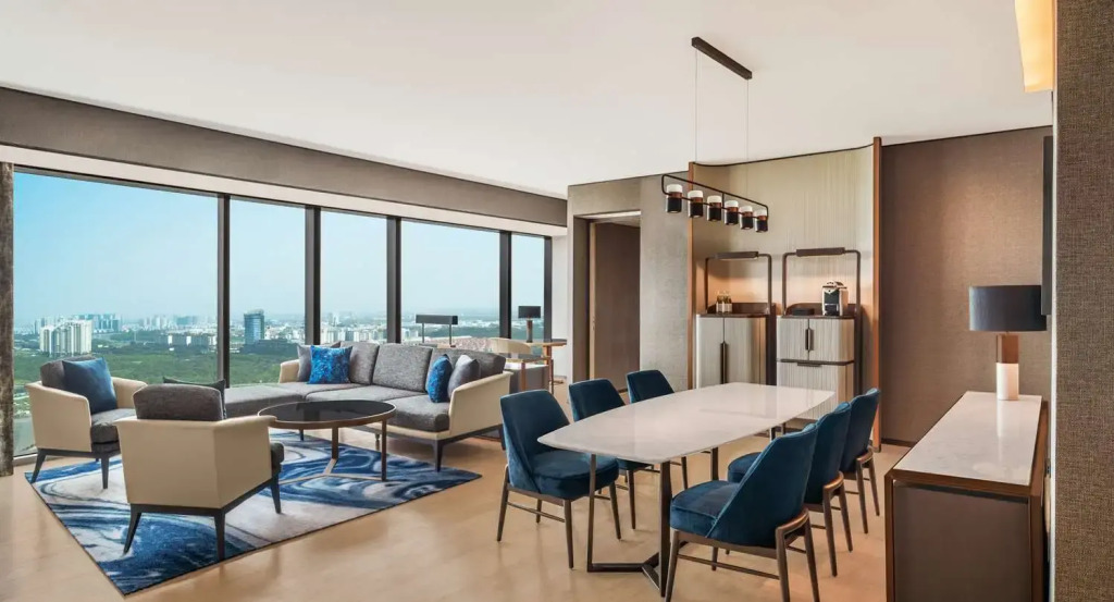 Hilton Saigon
