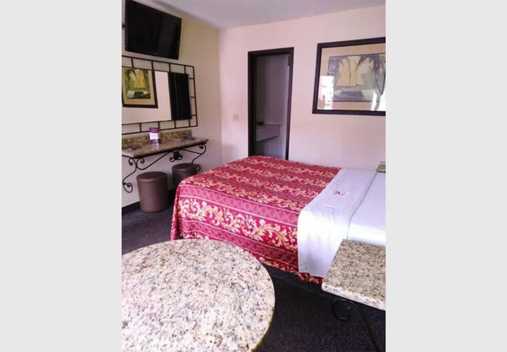 Hotel Descanso Inn