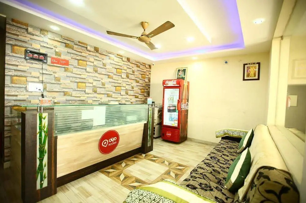 Maruthi Residency