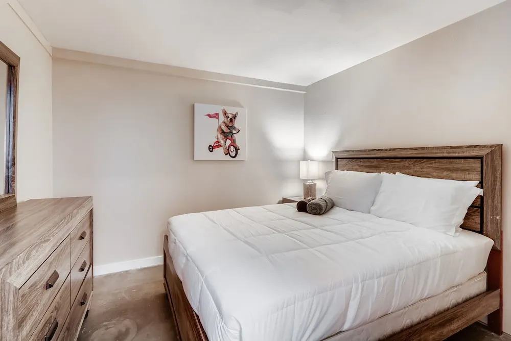 Gorgeous 3 BR Loft In Heart of Gaslamp