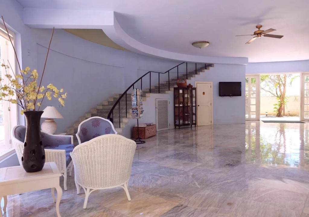 Cordova Reef Village Resort