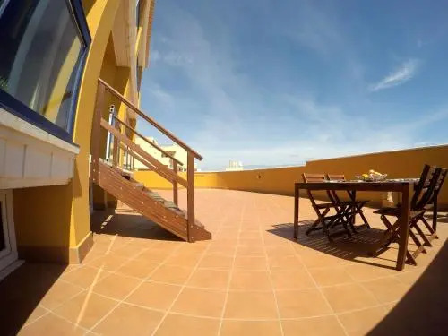 COTILLO BEACH SUN