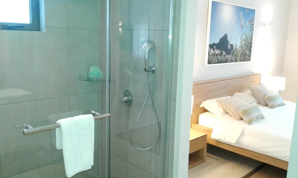 Apartment With 2 Bedrooms in Tamarin, With Wonderful sea View, Private