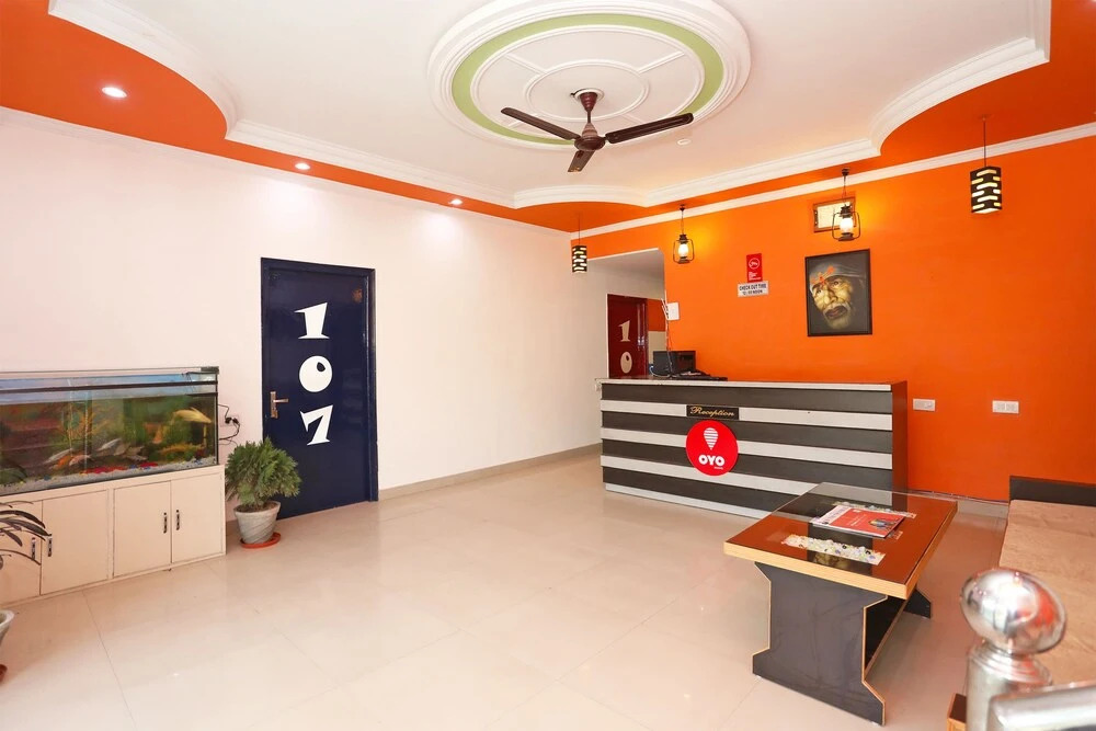 OYO 10875 Optimum i Hotel