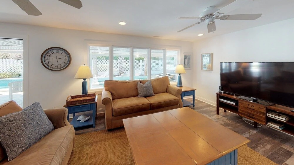 20 Jacana 6 Bedroom Home