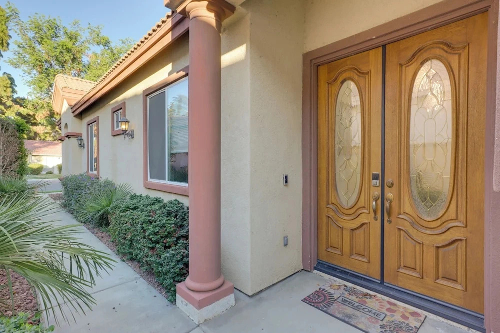 2 Mi to Coachella Grounds: Home w/ Fire Pit