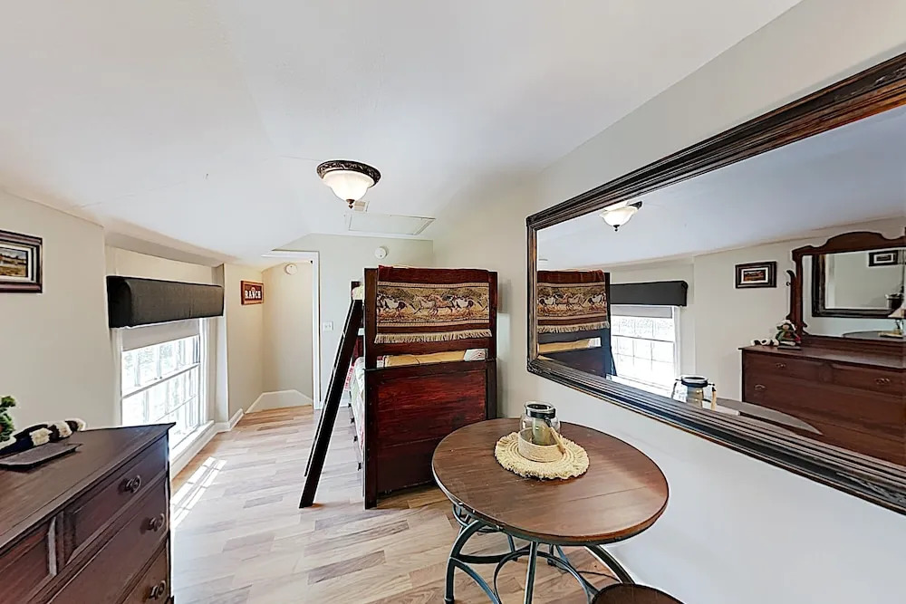 Elegant Updated W/ Pond On 20 Acres 4 Bedroom Home