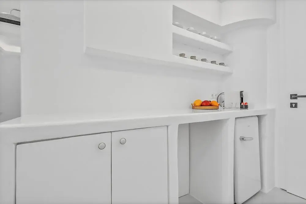 Heart of Mykonos Suites
