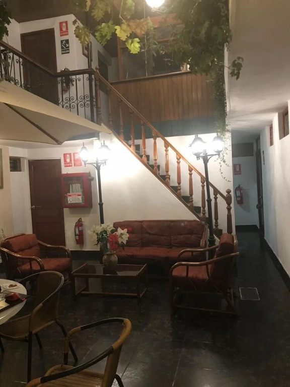Hostal Santa Apolonia