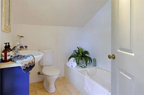 Saltwater Cottage