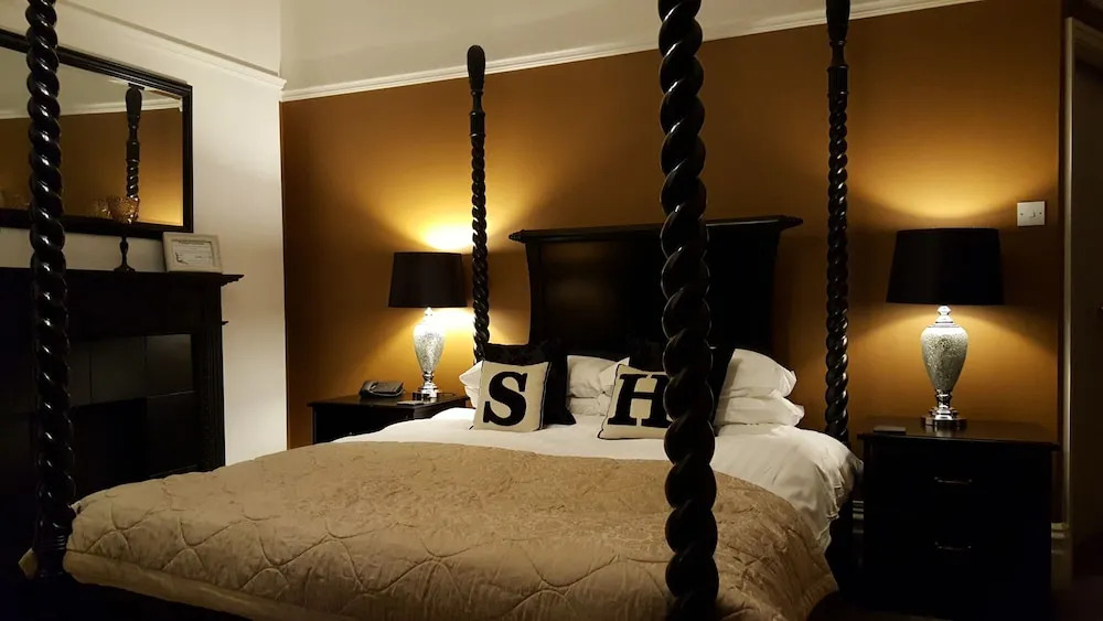 Sawrey House Country Hotel