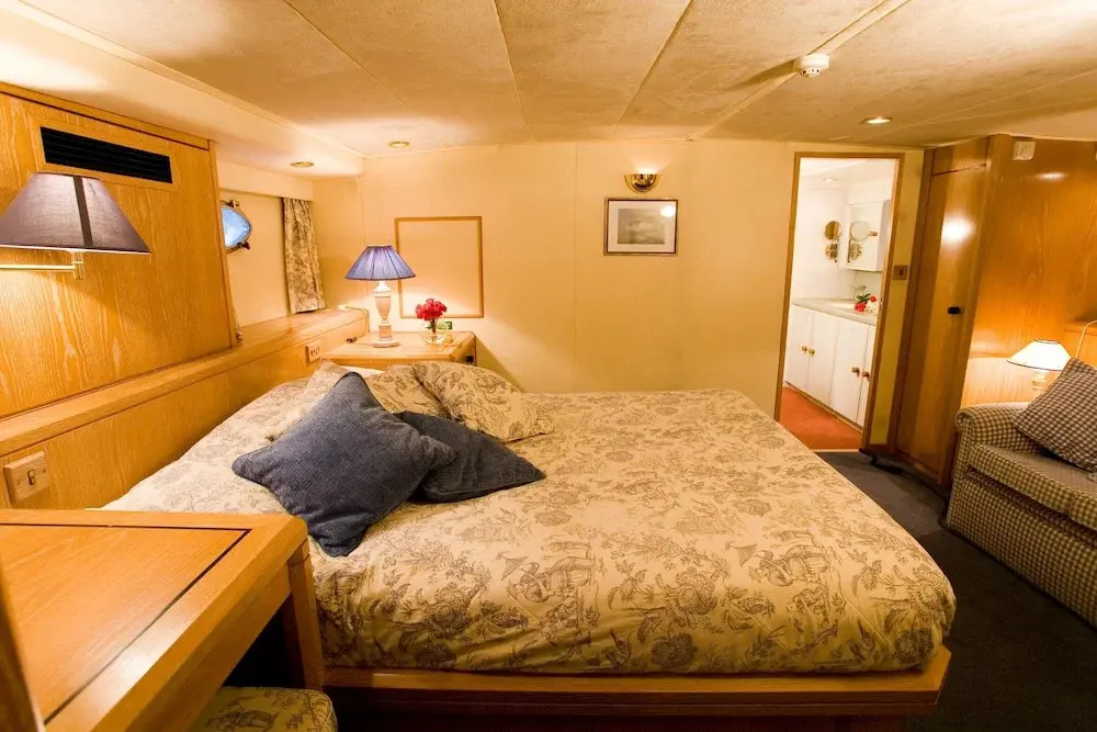 United Spirit Yacht