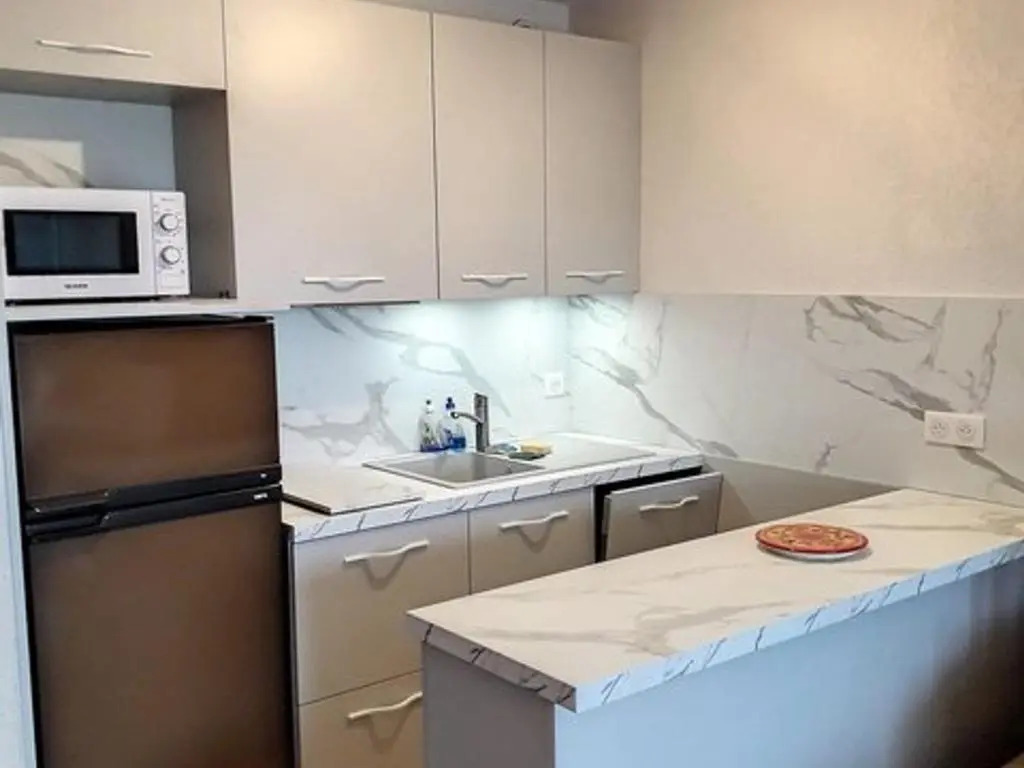 Appartement Bormes-les-Mimosas, 2 pièces, 4 personnes - FR-1-610-20