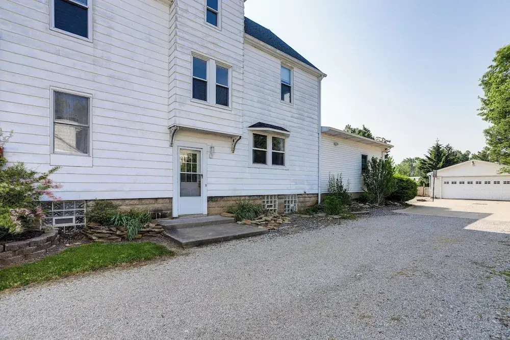 Walk to Beach: Home w/ Pool in Vermilion