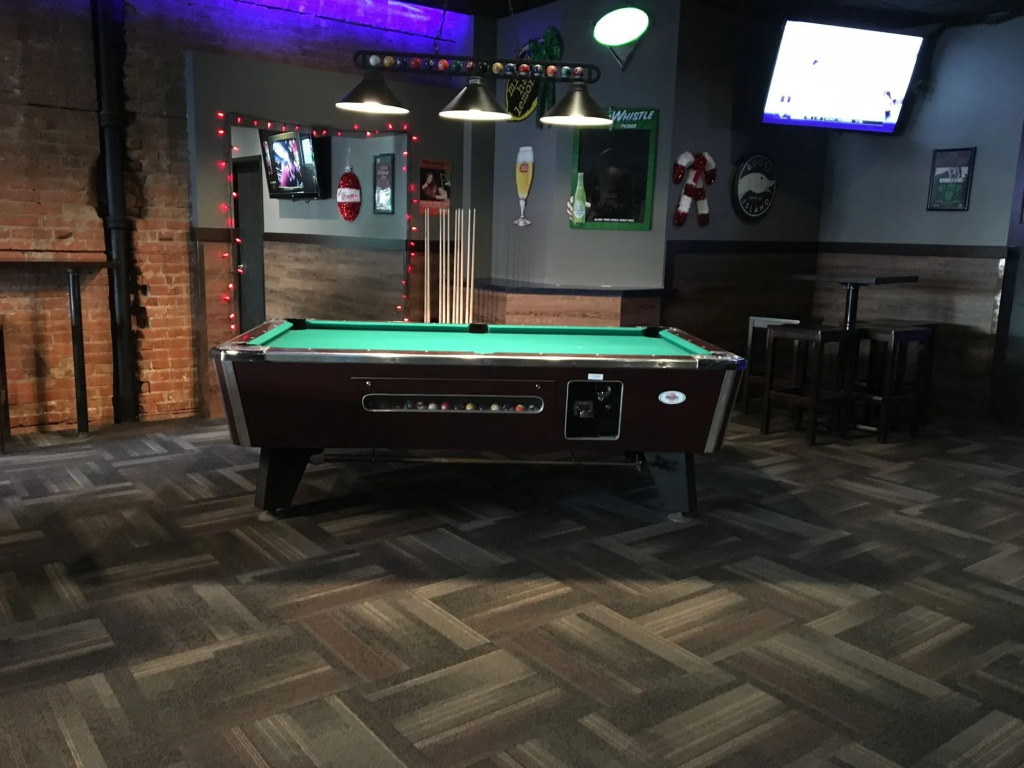 Commercial Hotel