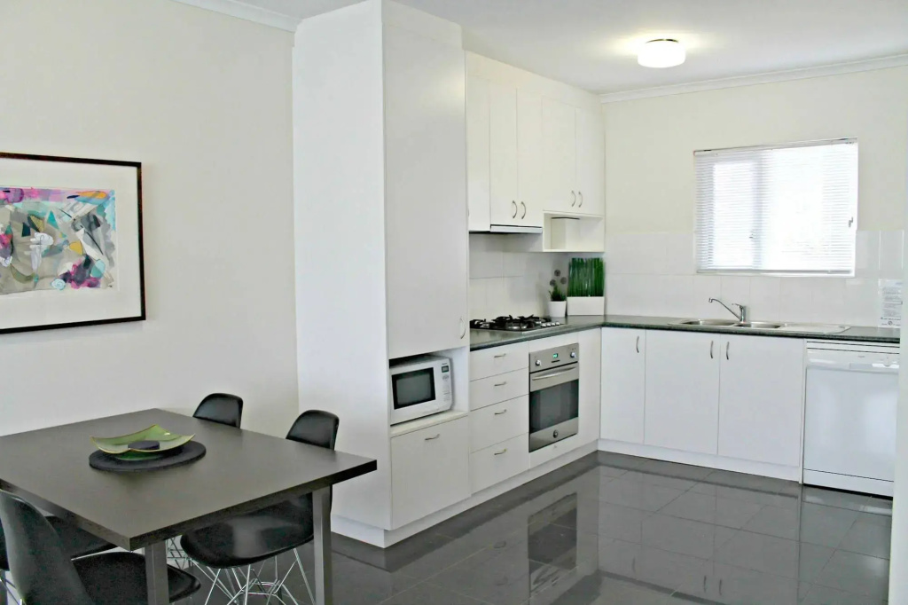 Archer Street – Adelaide DressCircle Apartments