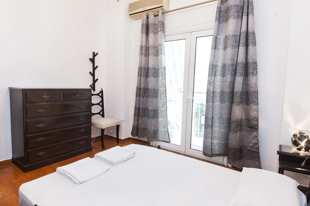 Stay in Style Central Apt near Acropolis