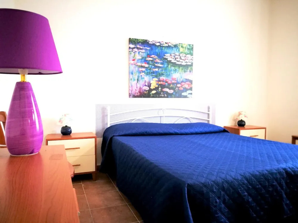 House with 2 Bedrooms in Ballata, with Wonderful Mountain View, Enclosed Garden And Wifi - 20 Km From the Beach