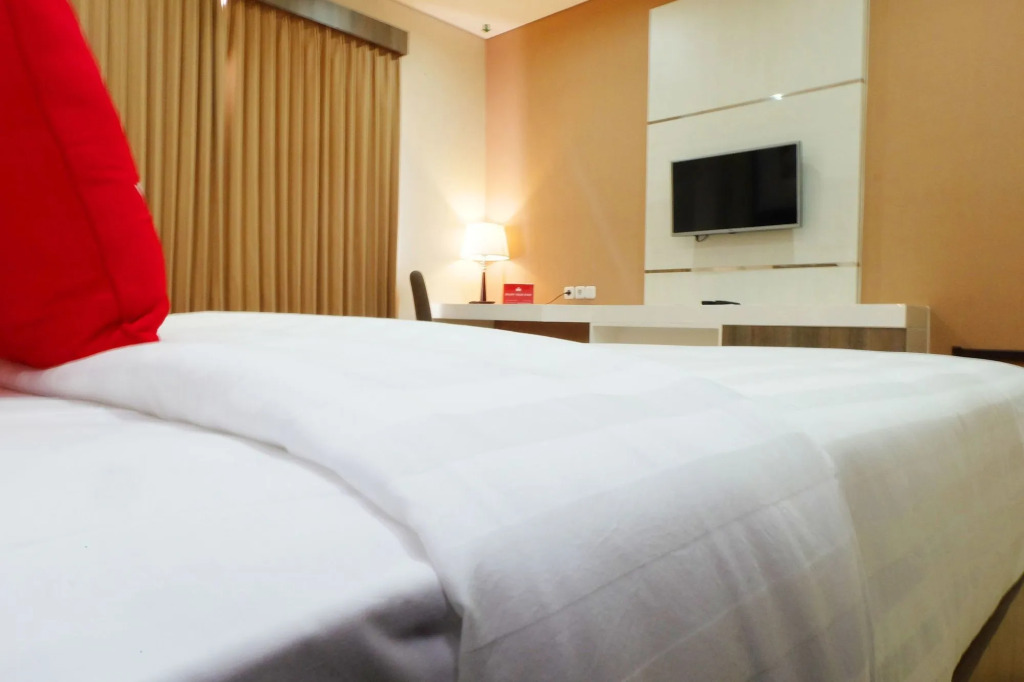 Zen Rooms Mandiri Mansion Galaxy Mall