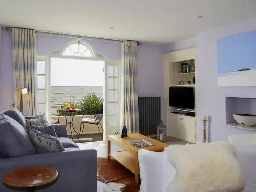 Seascape Apartment