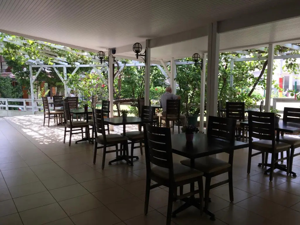 Maviev Otel