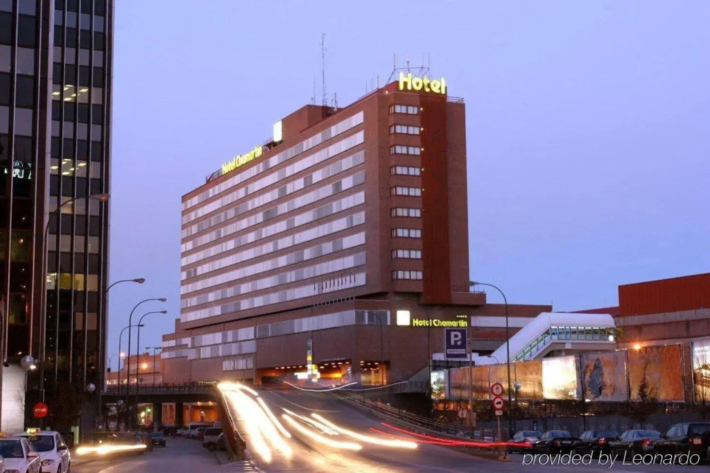 Отель Chamartin The One