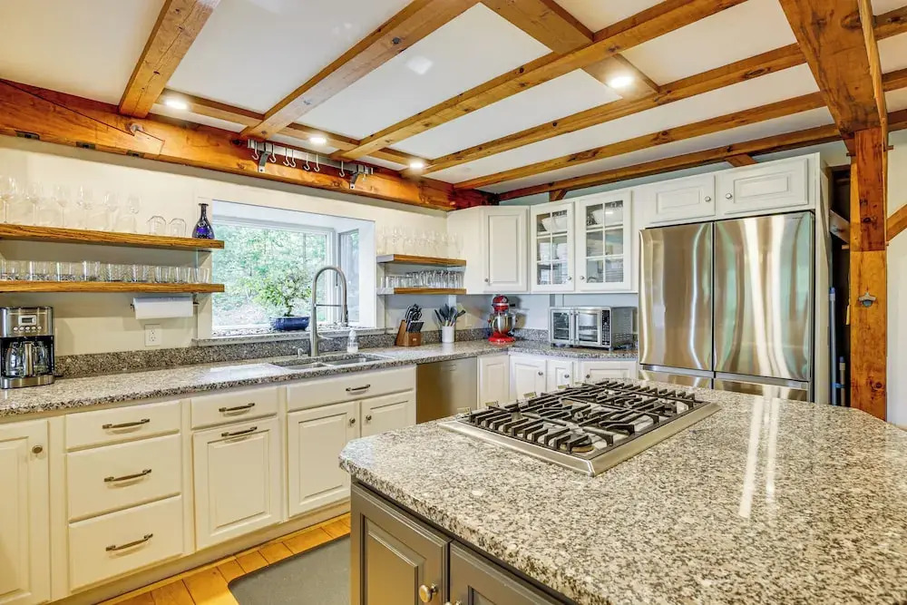 Spacious Kennebunkport Home w/ View, 2 Mi to Beach