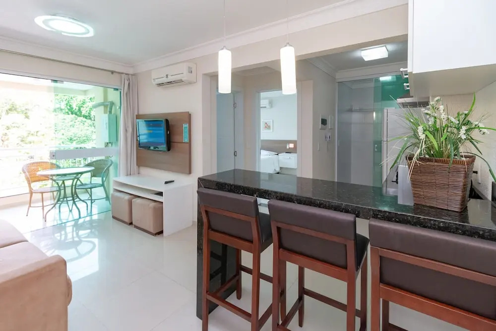Aluguel Apartamento 1 quarto Summer Beach Piscina Bombas SC - 601A